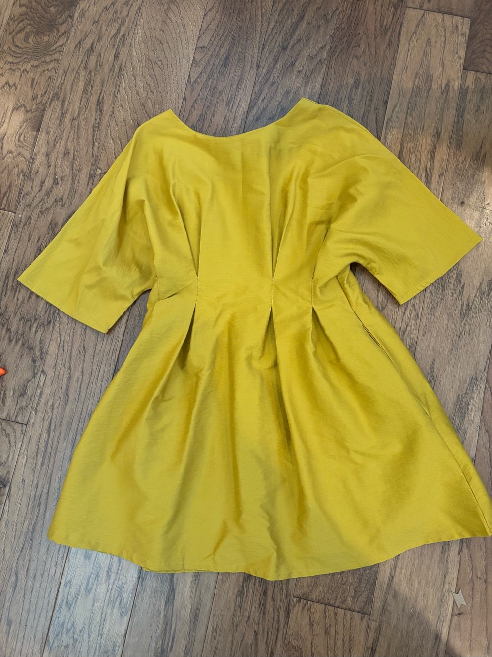 Women’s Yellow Midi Dress - Elegant Pleated Fit size small